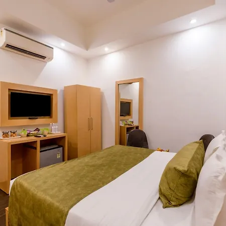 Airport Hotel Tashree Near Yashobhoomi